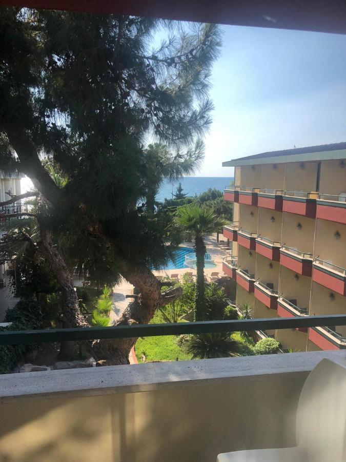בלדיבי Hotel Sumela Garden מראה חיצוני תמונה