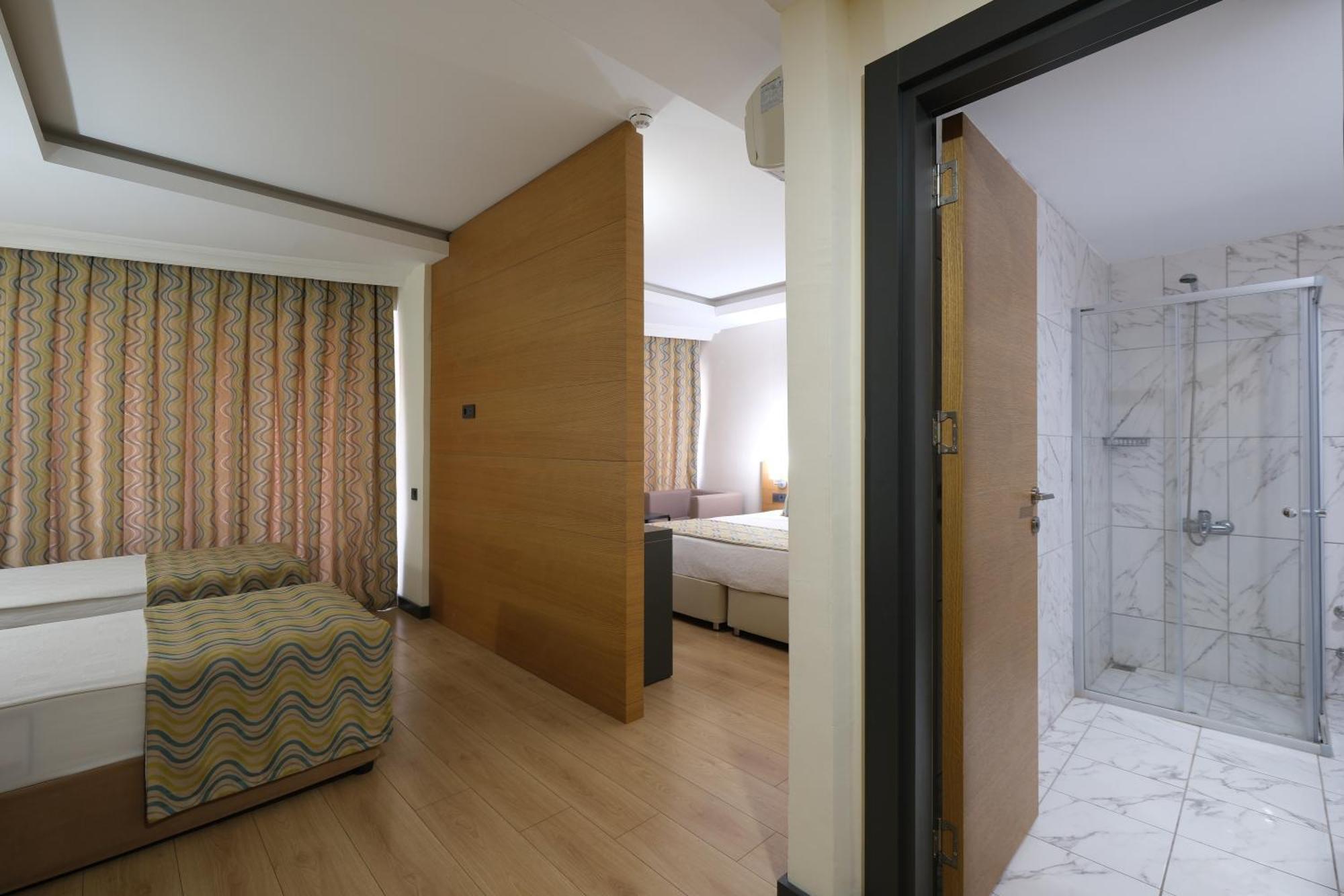 בלדיבי Hotel Sumela Garden מראה חיצוני תמונה