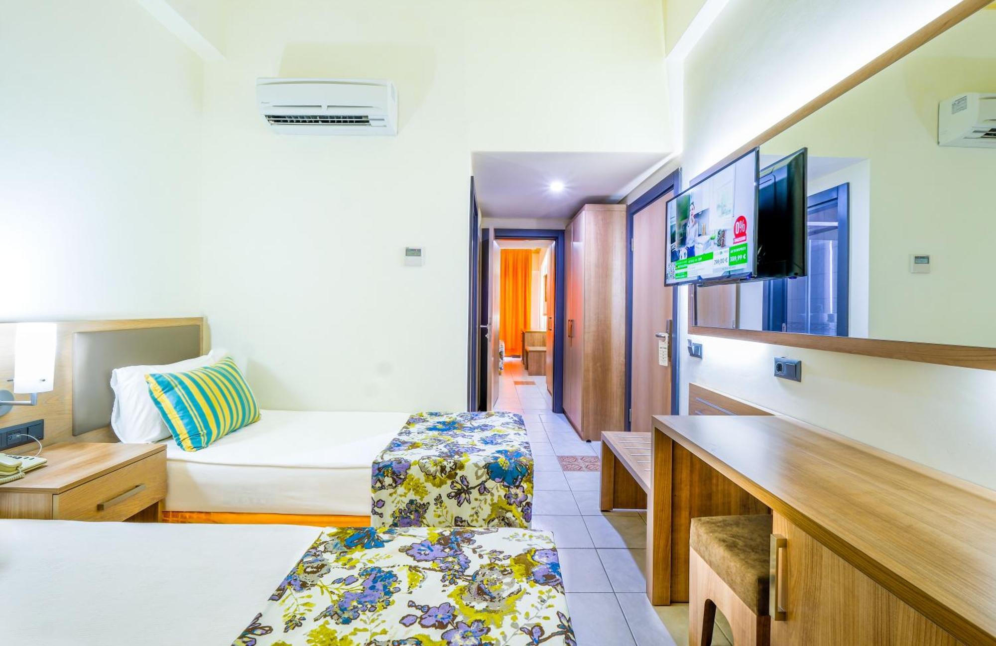 בלדיבי Hotel Sumela Garden מראה חיצוני תמונה