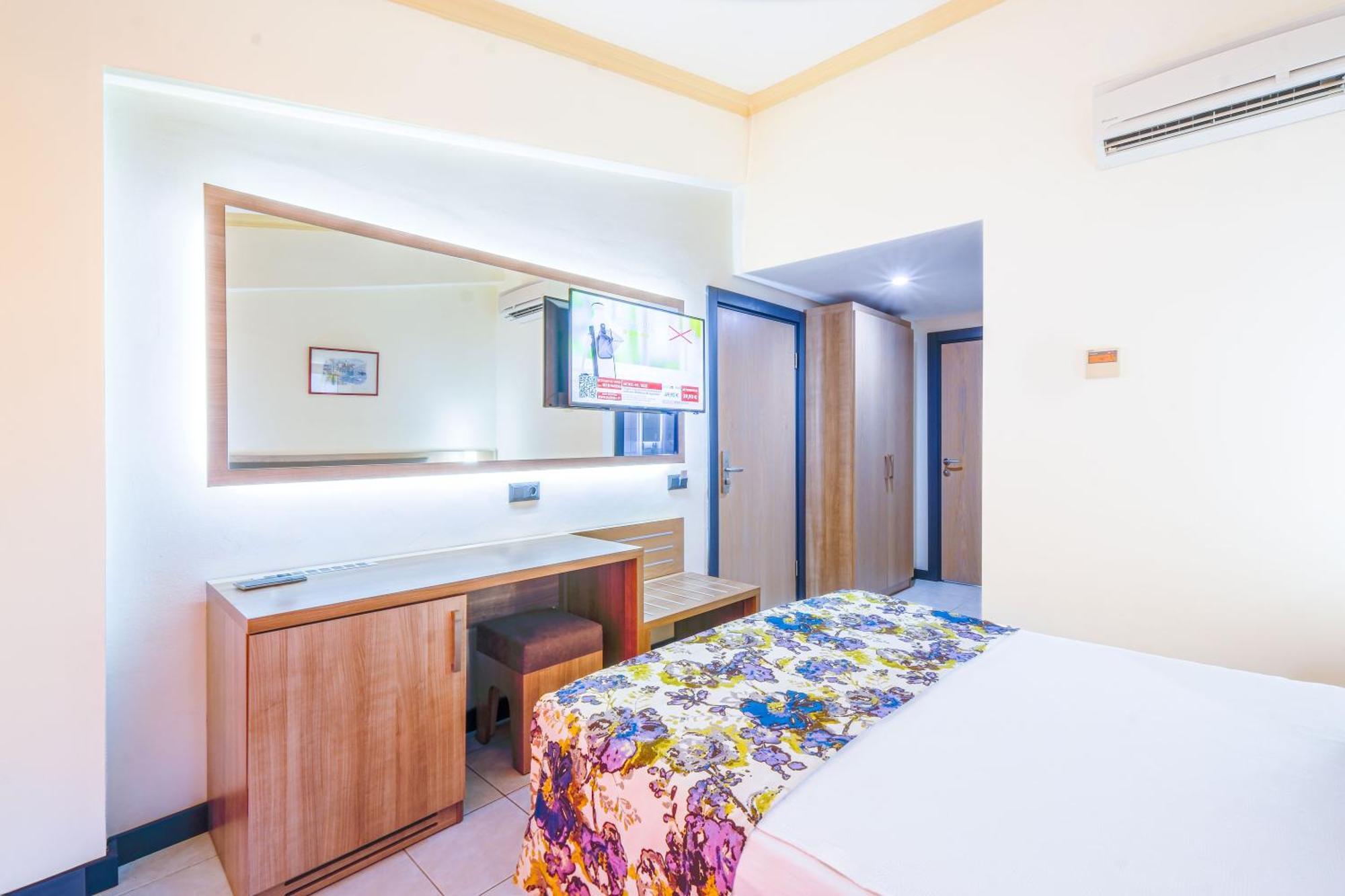 בלדיבי Hotel Sumela Garden מראה חיצוני תמונה