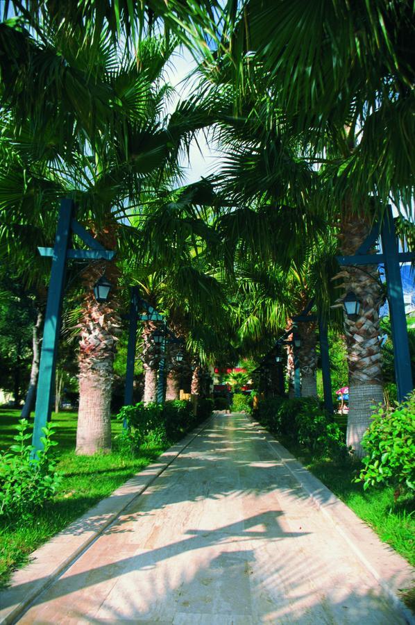 בלדיבי Hotel Sumela Garden מראה חיצוני תמונה