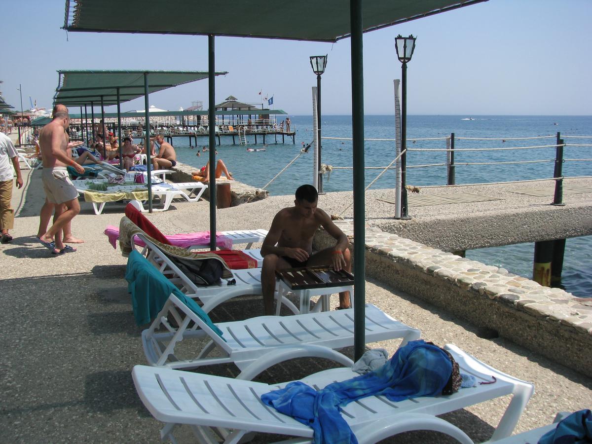 בלדיבי Hotel Sumela Garden מראה חיצוני תמונה