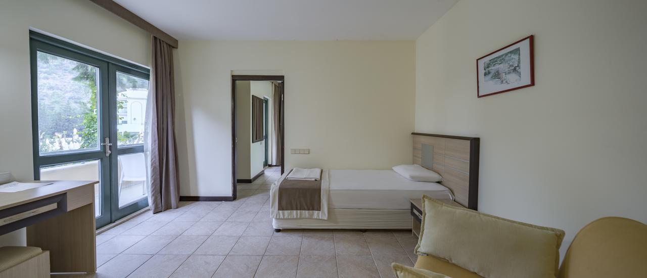 בלדיבי Hotel Sumela Garden מראה חיצוני תמונה