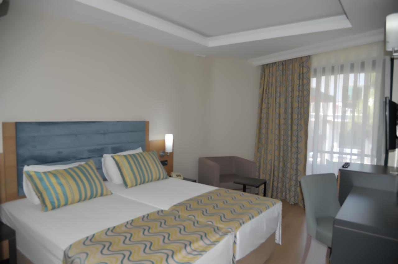בלדיבי Hotel Sumela Garden מראה חיצוני תמונה